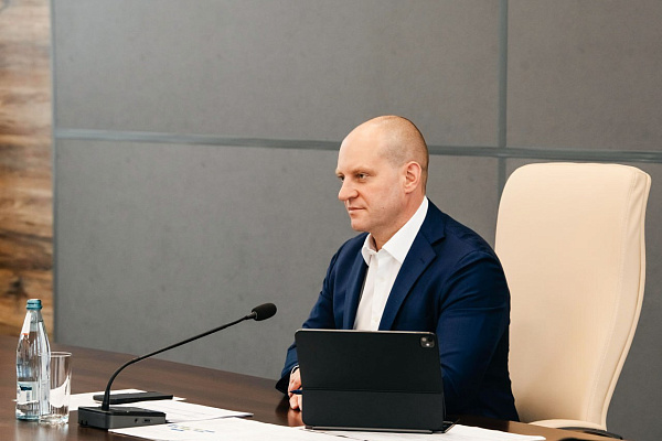 Под председательством Андрея Воробьёва состоялось еженедельное оперативное совещание