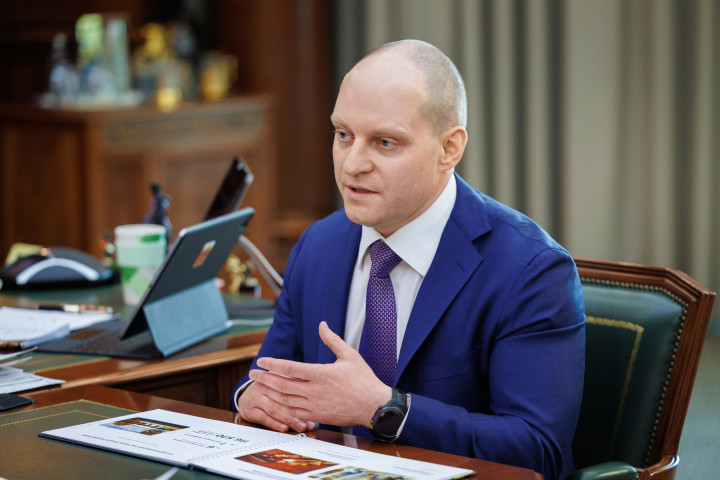 Максим Валерьевич Красноцветов
