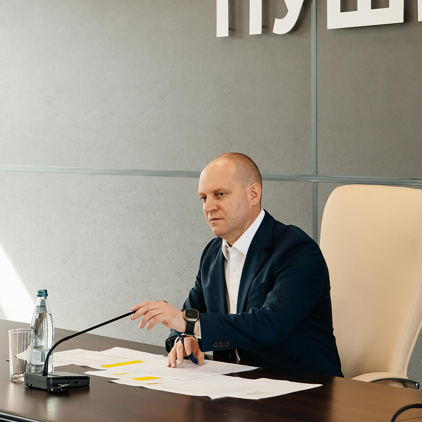 Максим Валерьевич Красноцветов